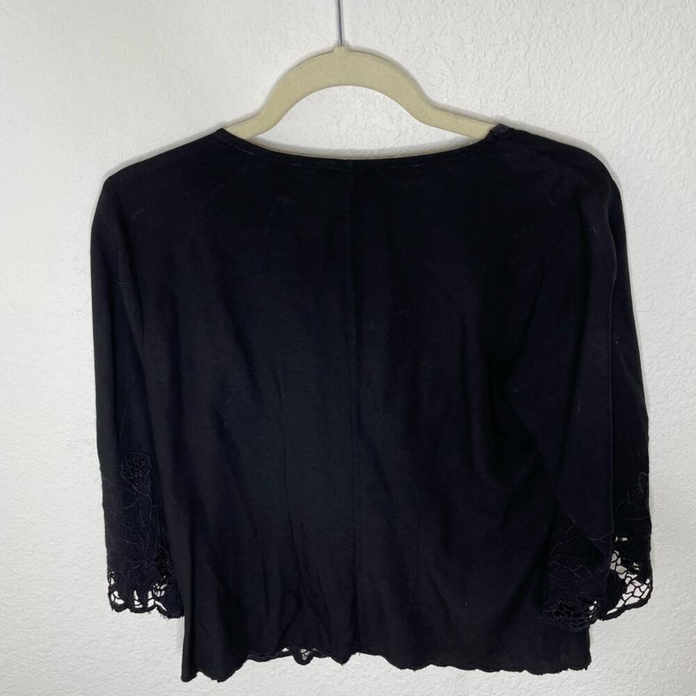Soft Surroundings Half Moon Bay Top Item #22592 Black
Dainty Cardigan sz xsmall - Picture 7 of 7
